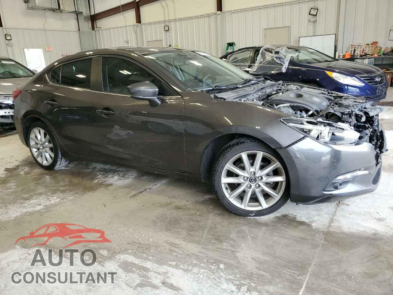 MAZDA 3 2017 - 3MZBN1W36HM147902
