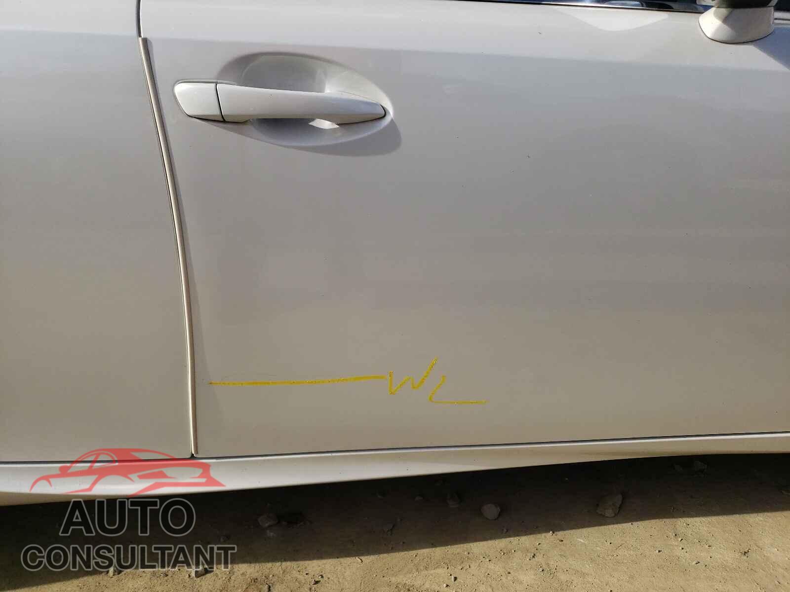 LEXUS IS 2016 - JTHCM1D2XG5009514