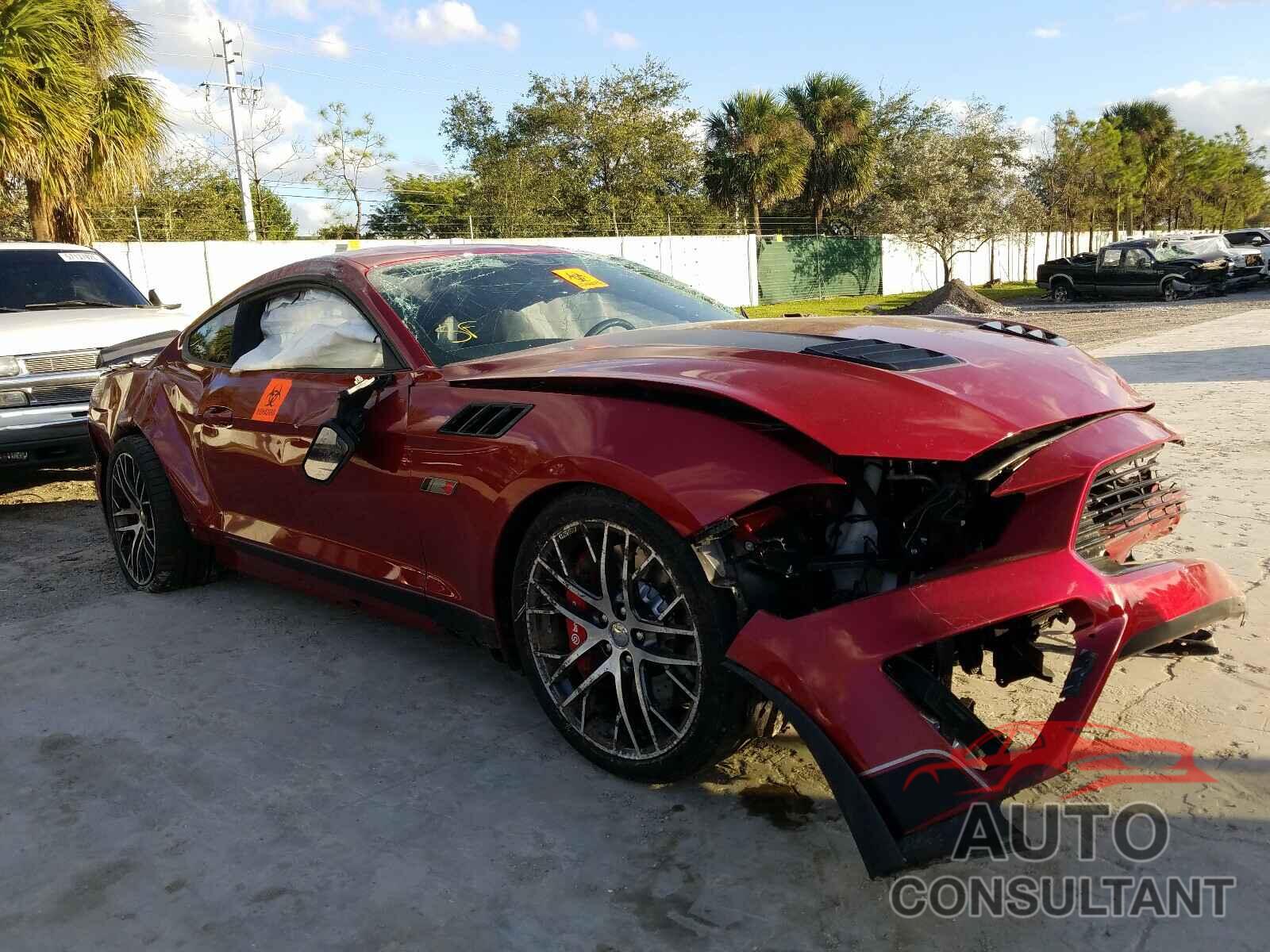 FORD MUSTANG 2020 - 1FA6P8CF6L5127403