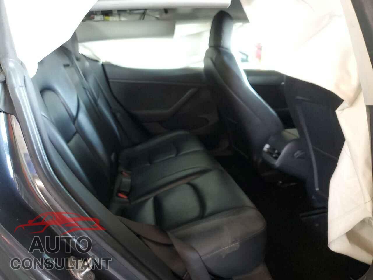 TESLA MODEL 3 2022 - 5YJ3E1EA5NF191414