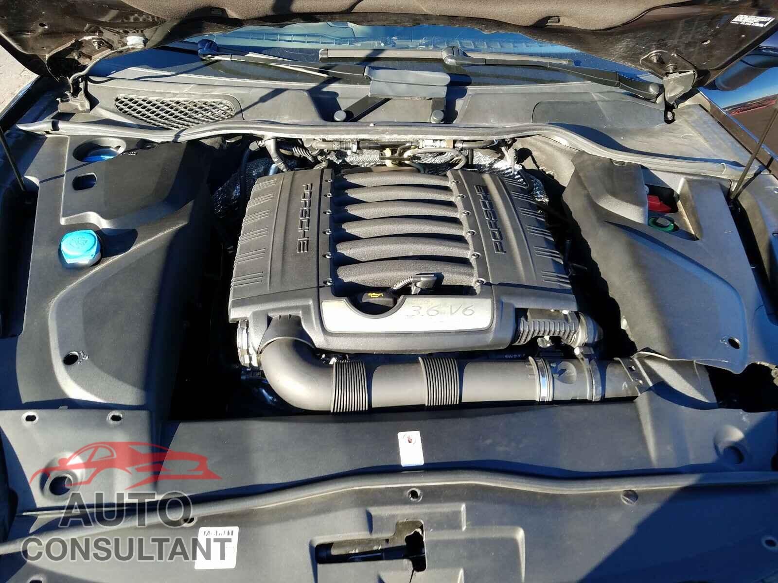PORSCHE CAYENNE 2017 - WP1AA2A28HKA90767