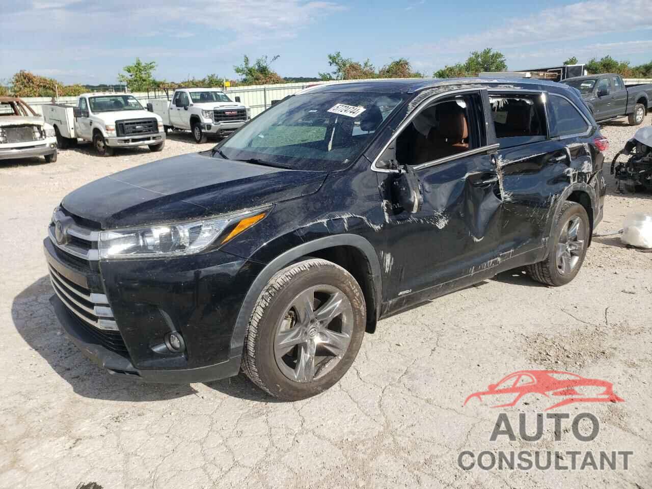 TOYOTA HIGHLANDER 2019 - 5TDDGRFH2KS074597