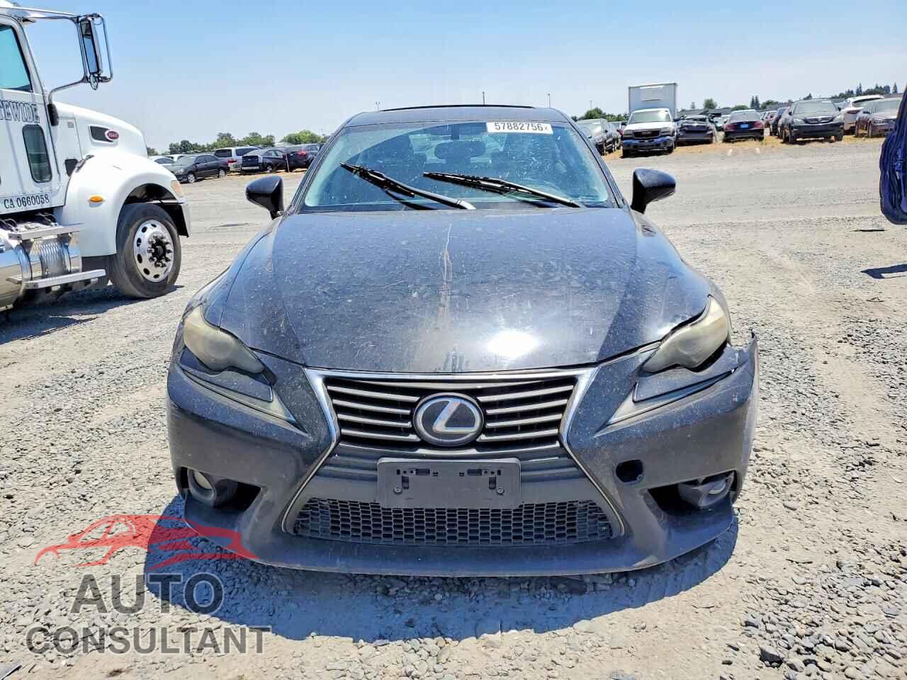 LEXUS IS 2014 - JTHBF1D20E5017902