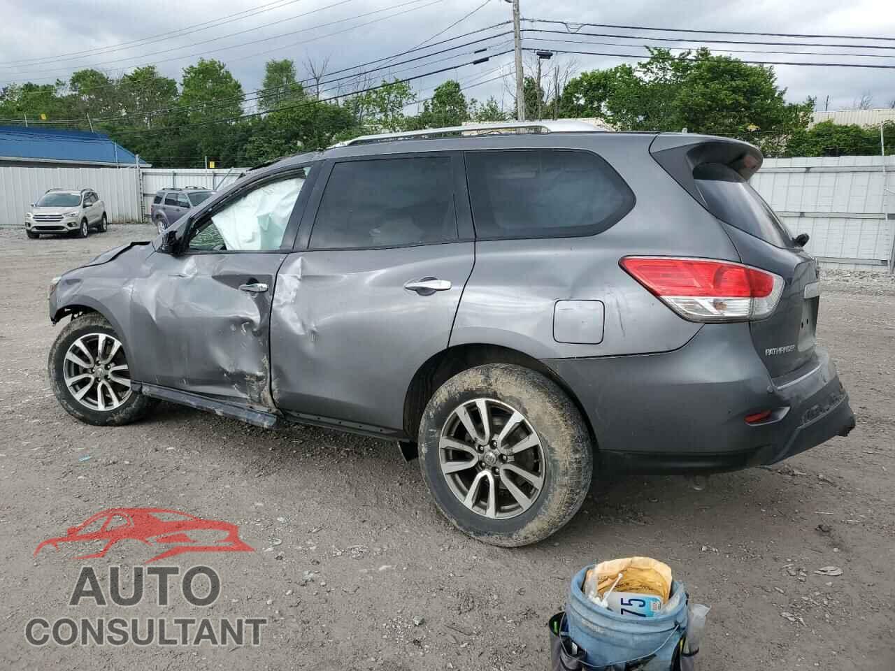 NISSAN PATHFINDER 2015 - 5N1AR2MN4FC616881