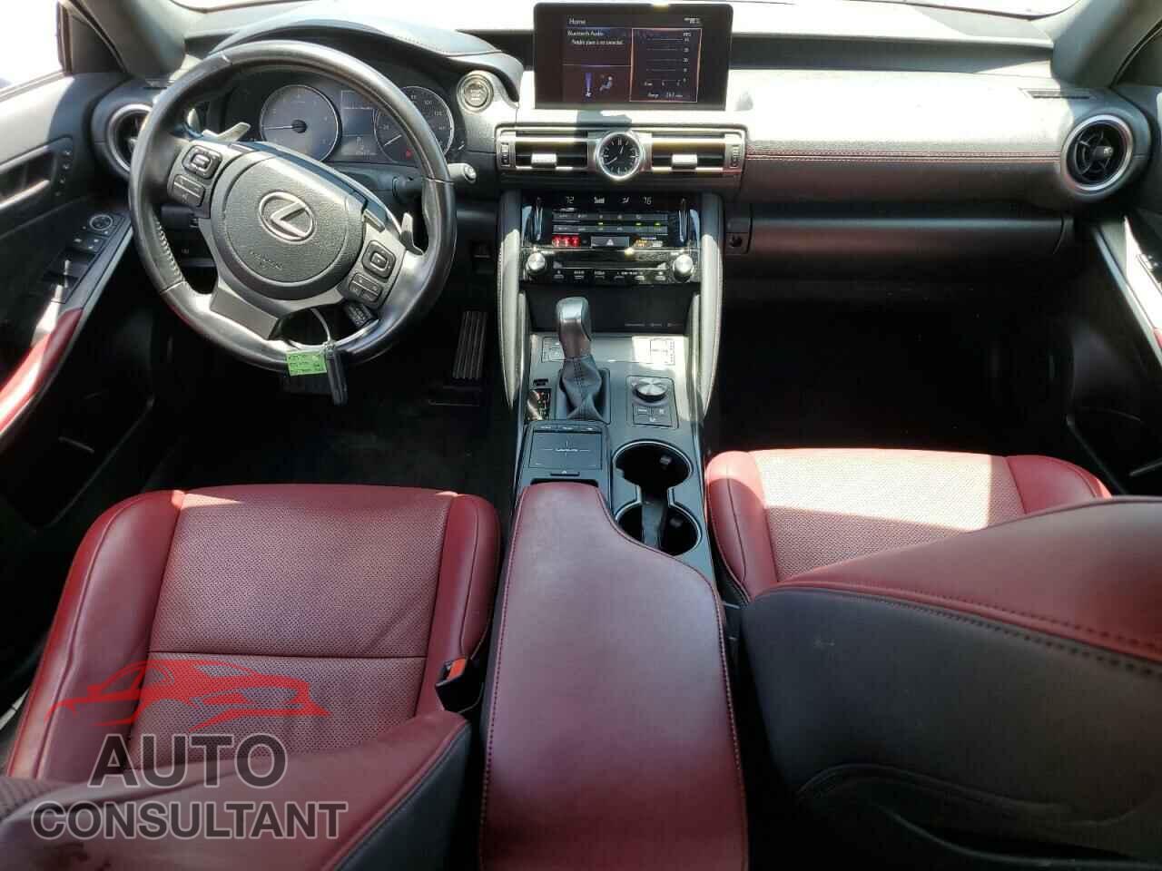 LEXUS IS 2022 - JTHDA1D25N5118747