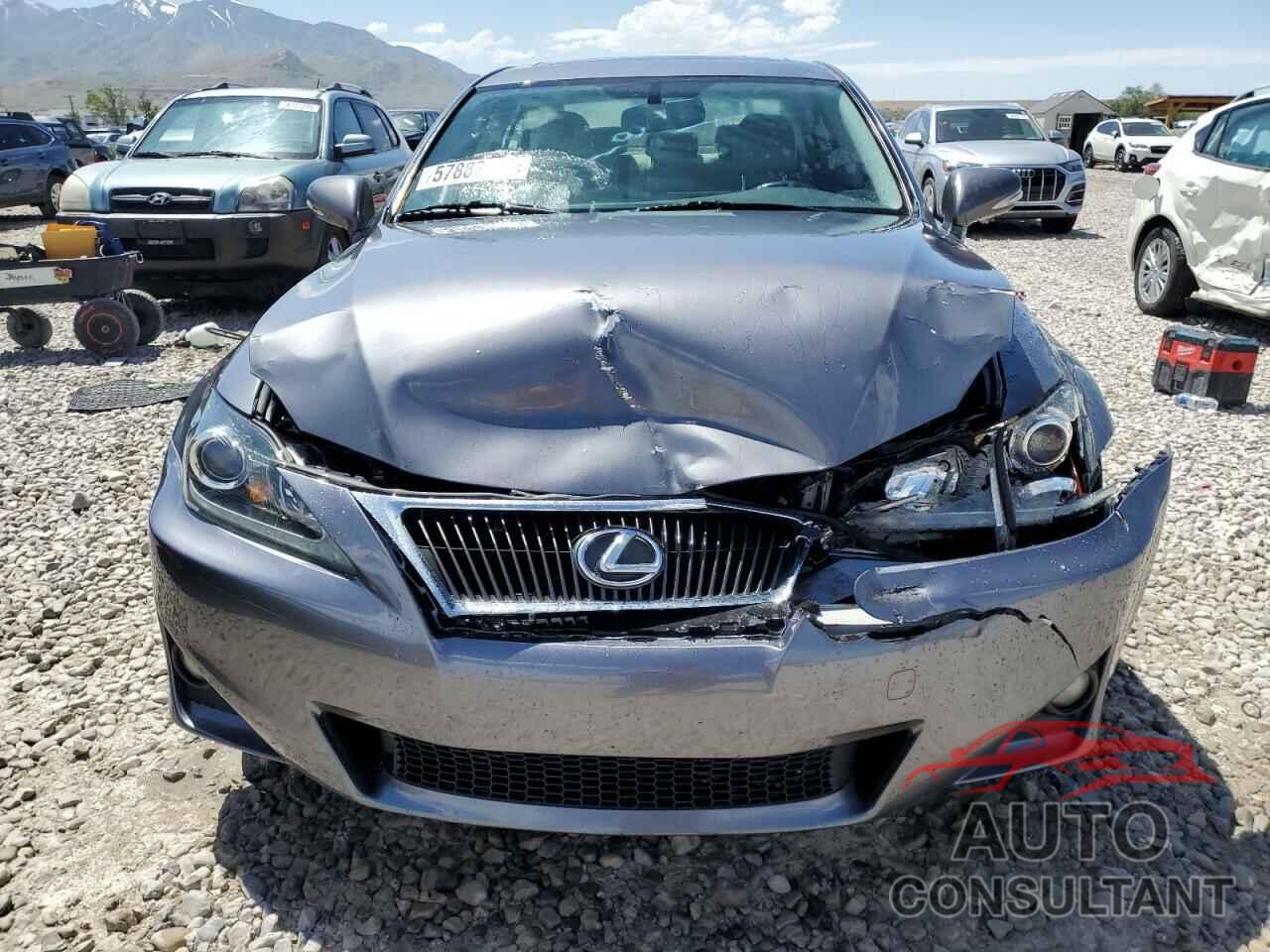 LEXUS IS 2012 - JTHBF5C2XC5165237