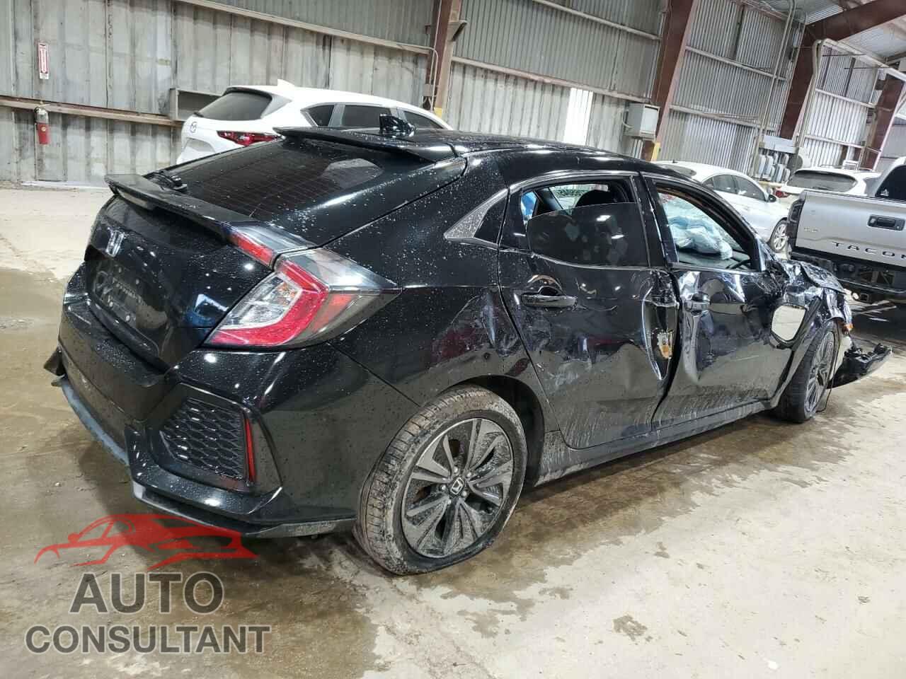 HONDA CIVIC 2017 - SHHFK7H54HU233520
