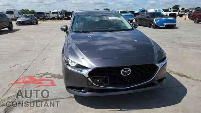 MAZDA 3 2019 - JM1BPBEM7K1132505