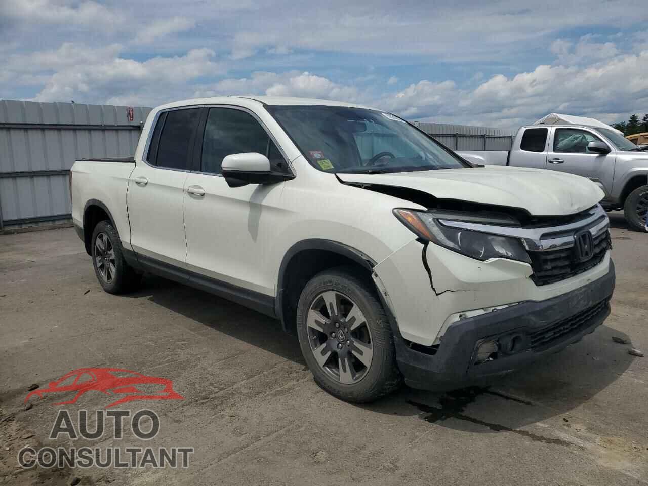 HONDA RIDGELINE 2017 - 5FPYK3F6XHB016267