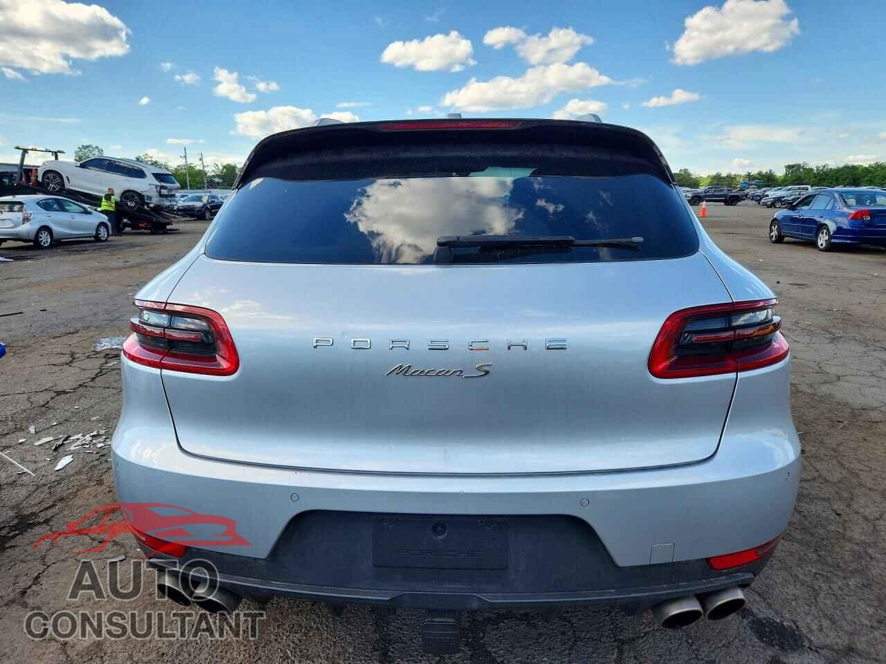 PORSCHE MACAN 2015 - WP1AB2A51FLB58518