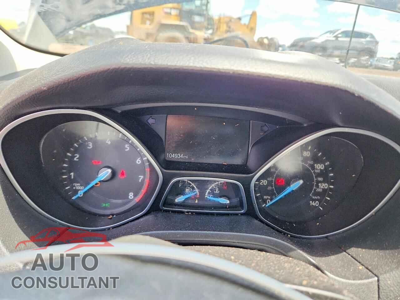 FORD FOCUS 2017 - 1FADP3F24HL292064