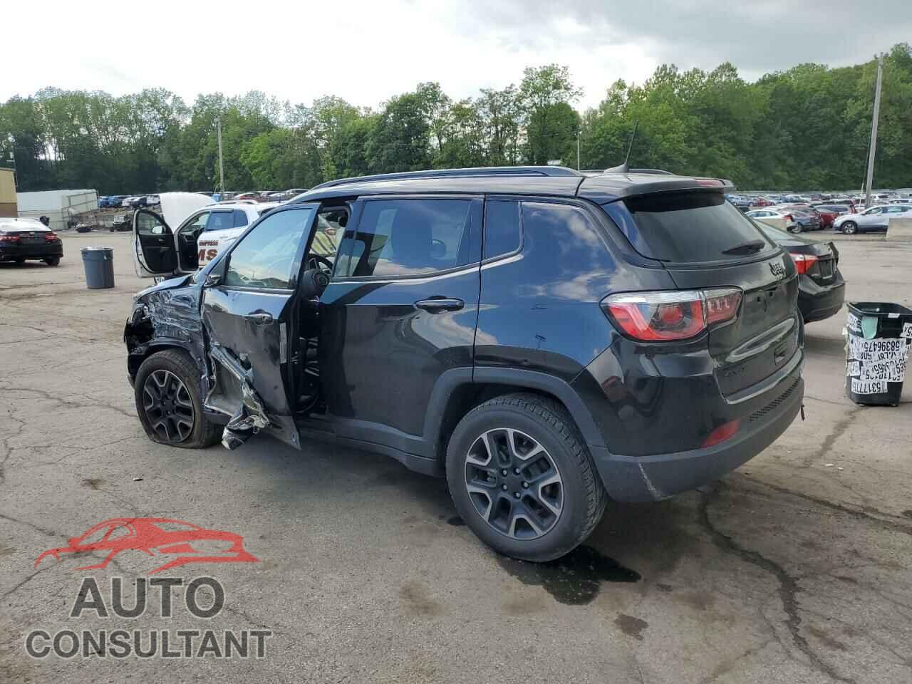 JEEP COMPASS 2019 - 3C4NJDAB4KT683191