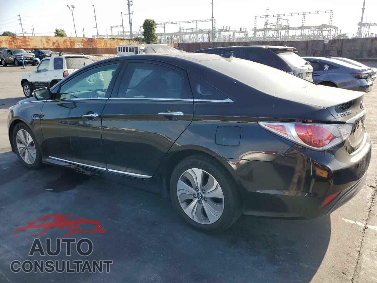 HYUNDAI SONATA 2015 - KMHEC4A49FA135529