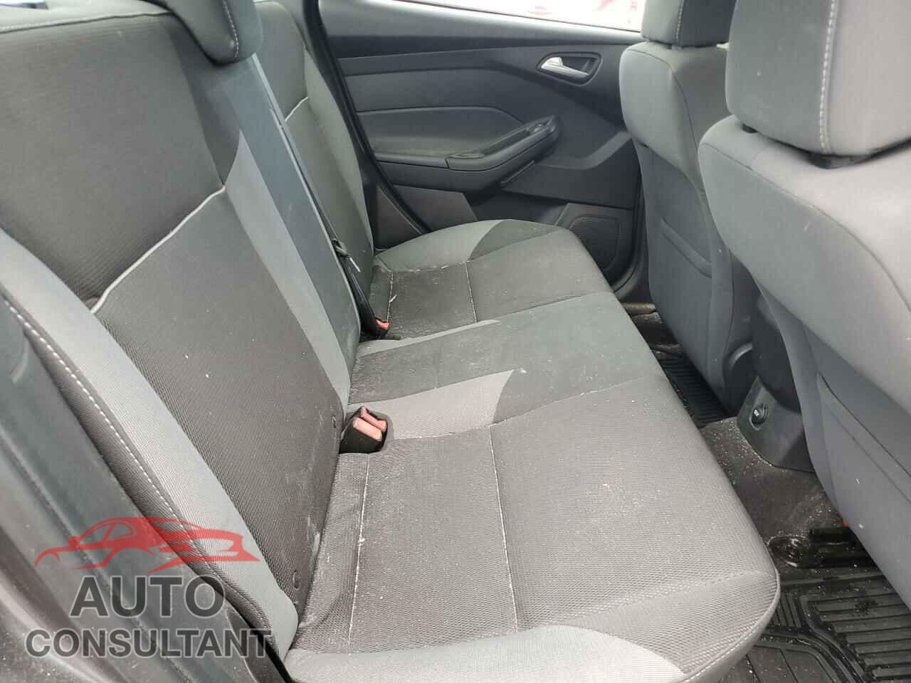 FORD FOCUS 2013 - 1FADP3F25DL132320