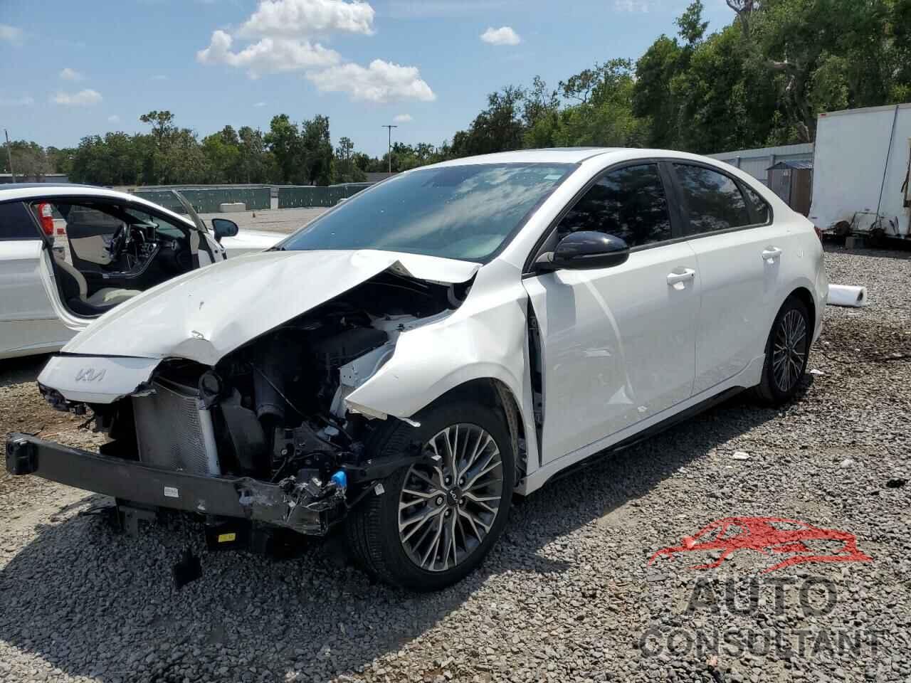 KIA FORTE 2023 - 3KPF54AD7PE531105
