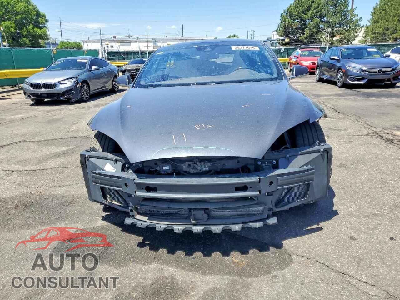 TESLA MODEL S 2015 - 5YJSA1E26FF108459