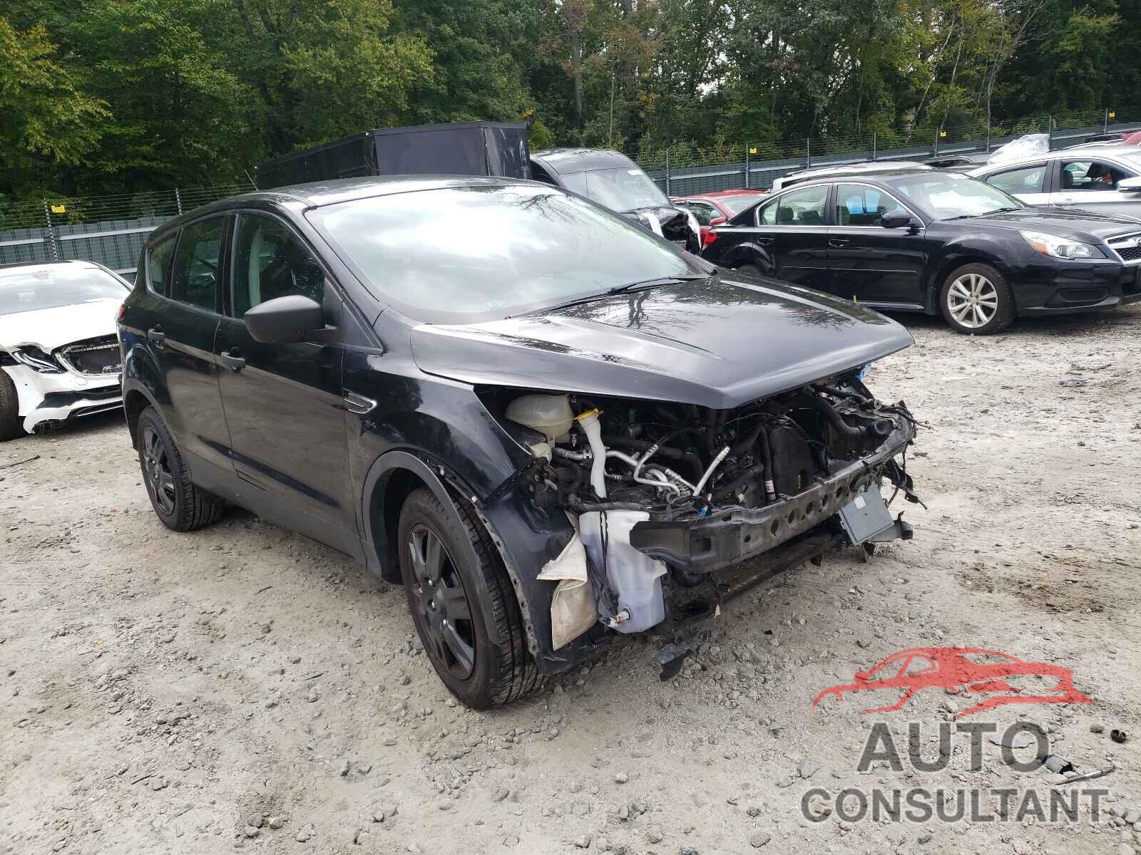 FORD ESCAPE 2018 - 1FMCU0F7XJUA92066