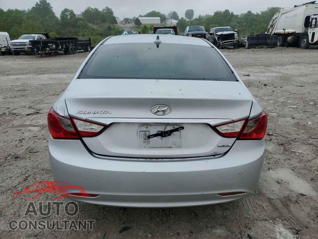 HYUNDAI SONATA 2011 - 5NPEC4AC9BH120544