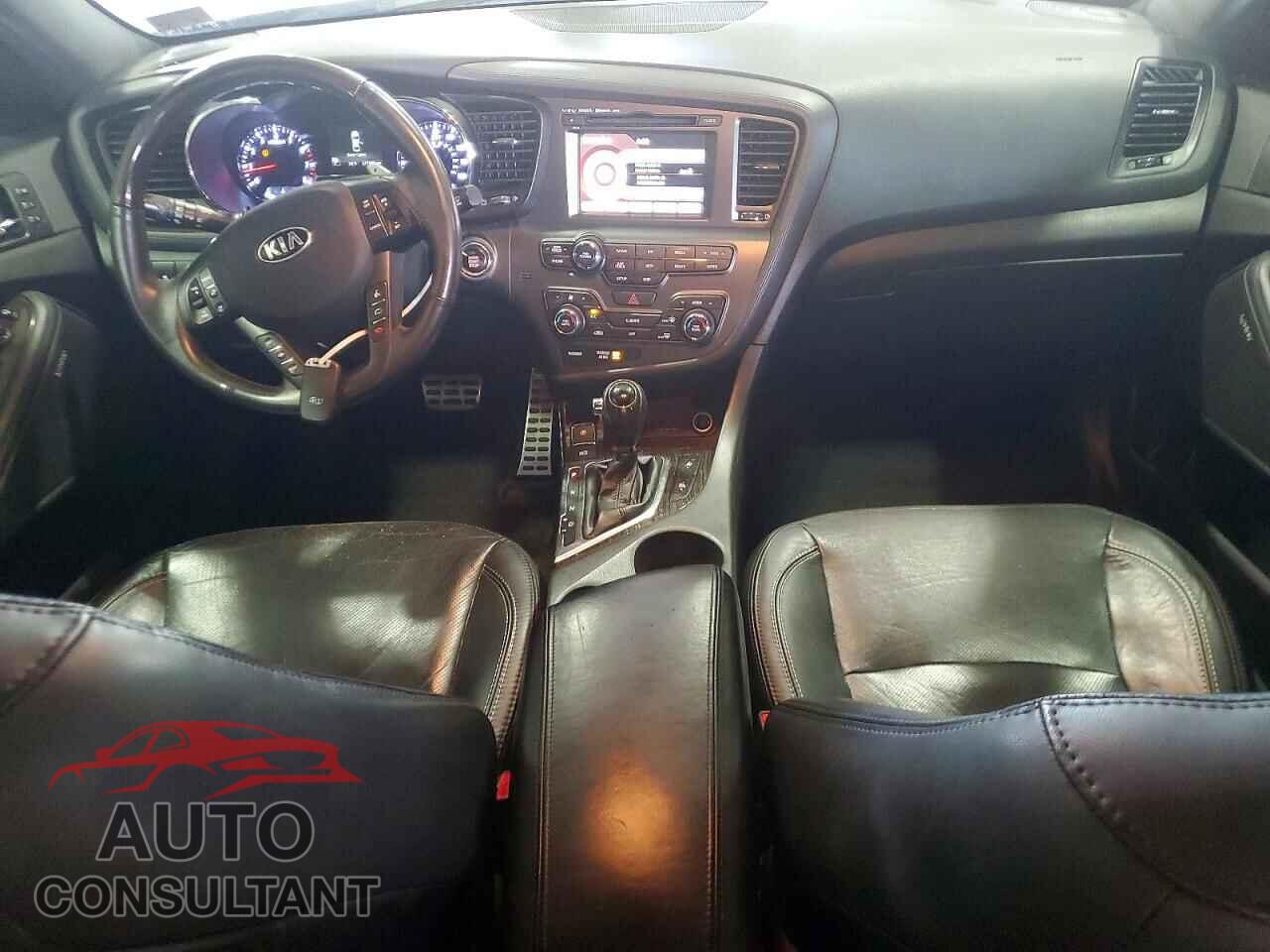 KIA OPTIMA 2013 - 5XXGR4A67DG096132