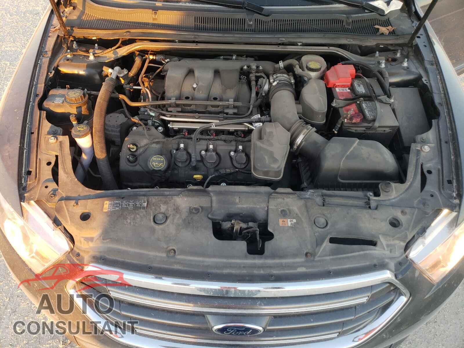 FORD TAURUS 2017 - 1FAHP2F84HG123560