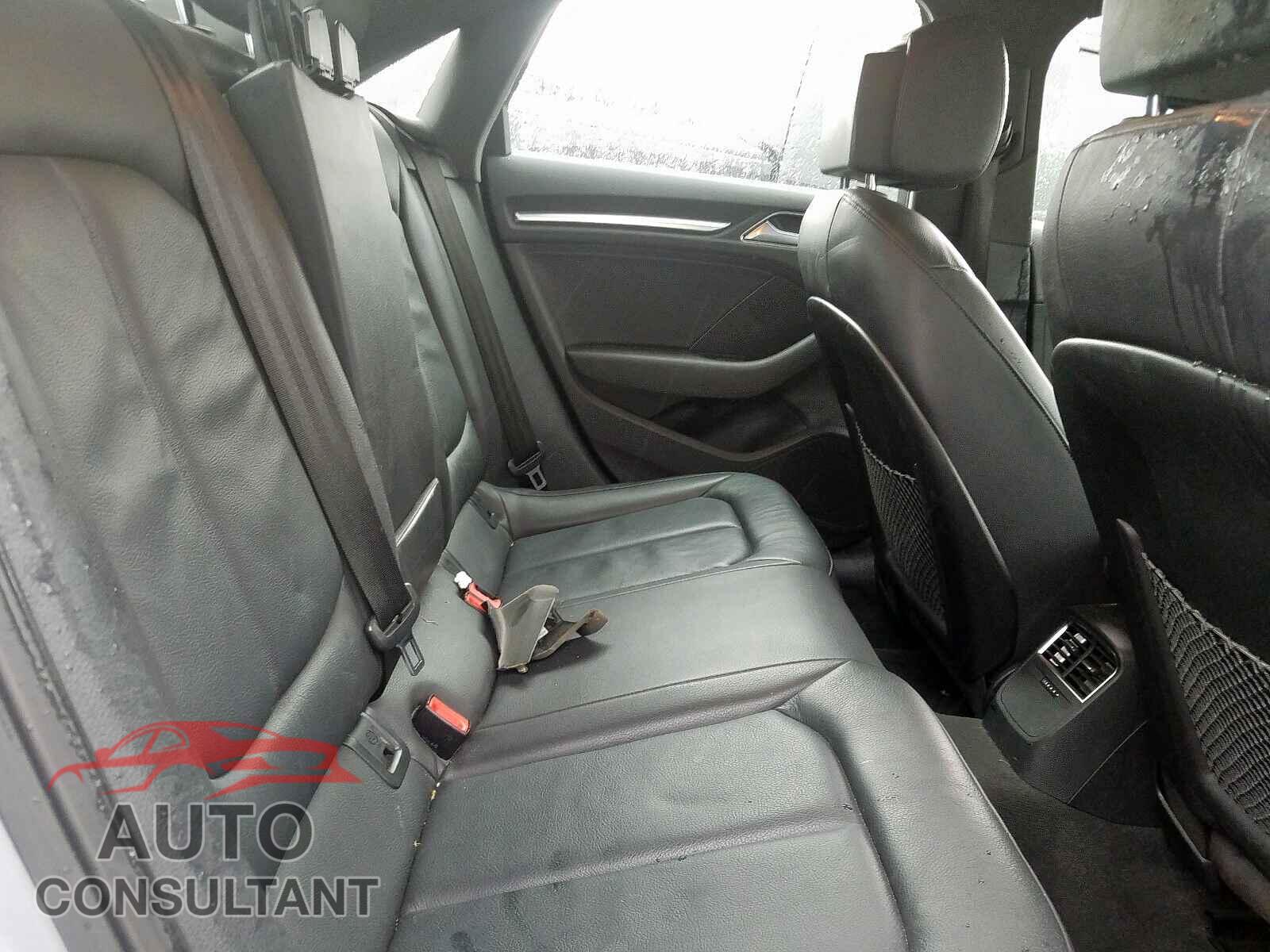 AUDI A3 2015 - WAUEFGFF9F1107217