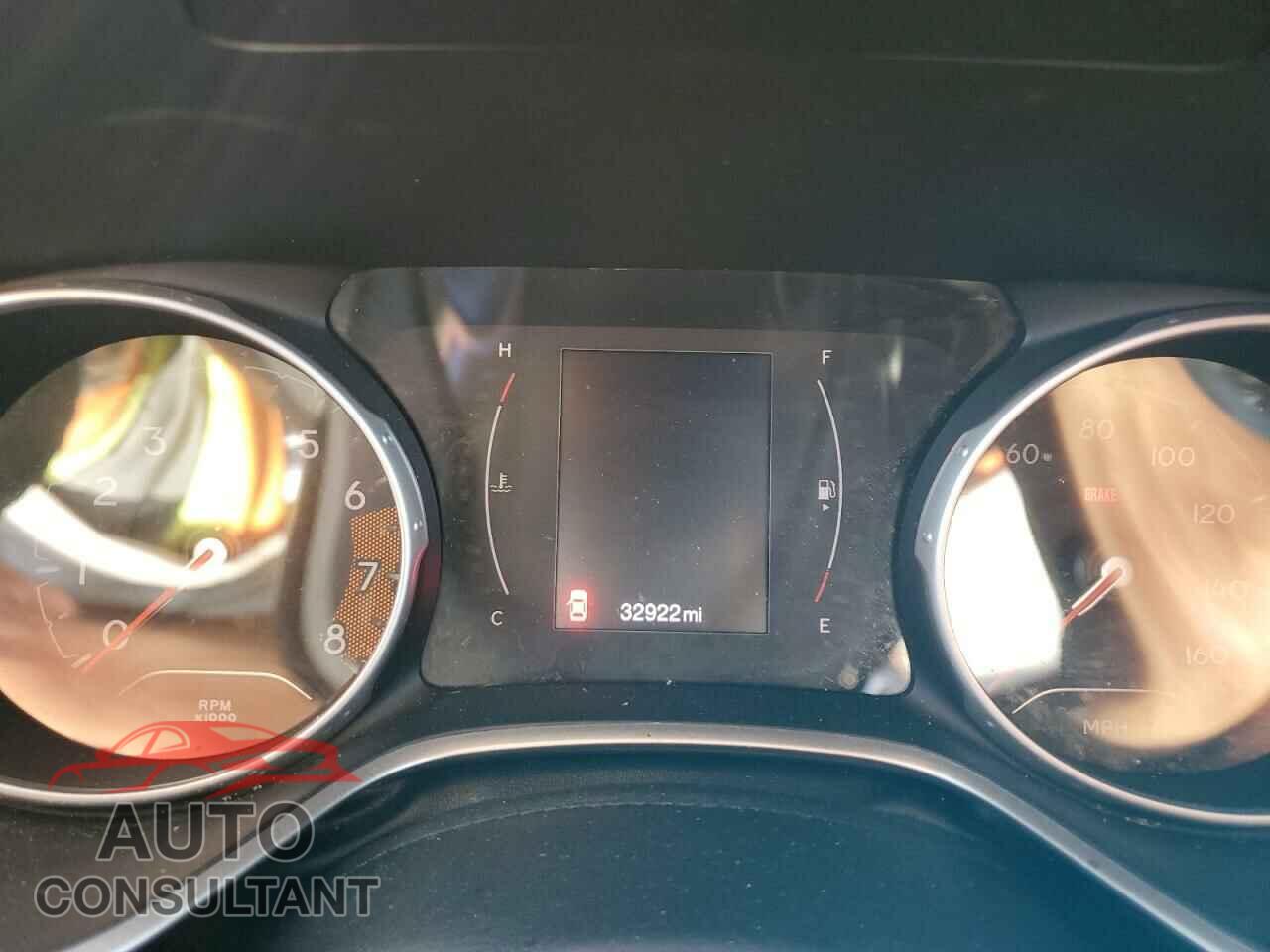 JEEP COMPASS 2019 - 3C4NJDBB4KT621210