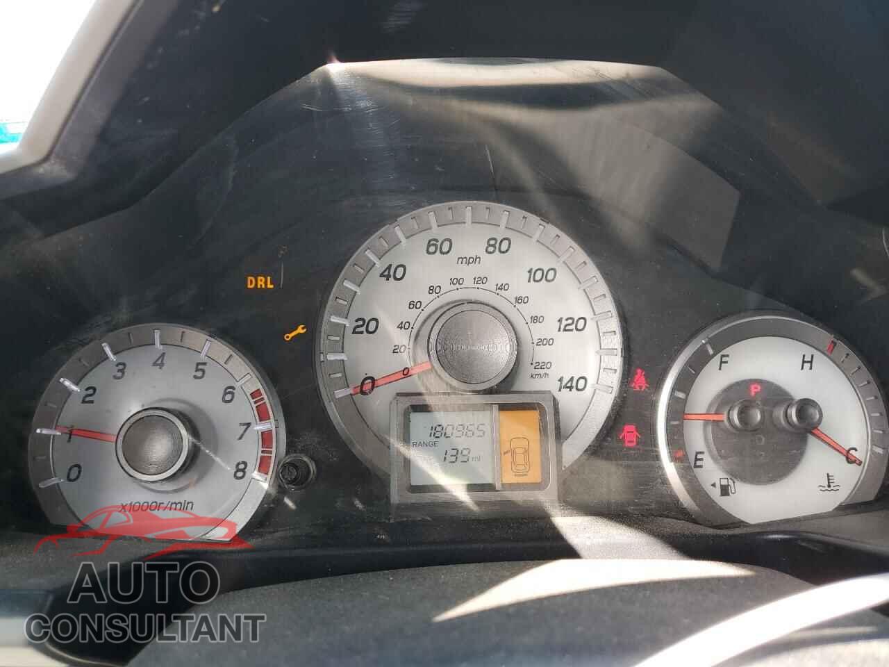 HONDA PILOT 2015 - 5FNYF4H26FB071454