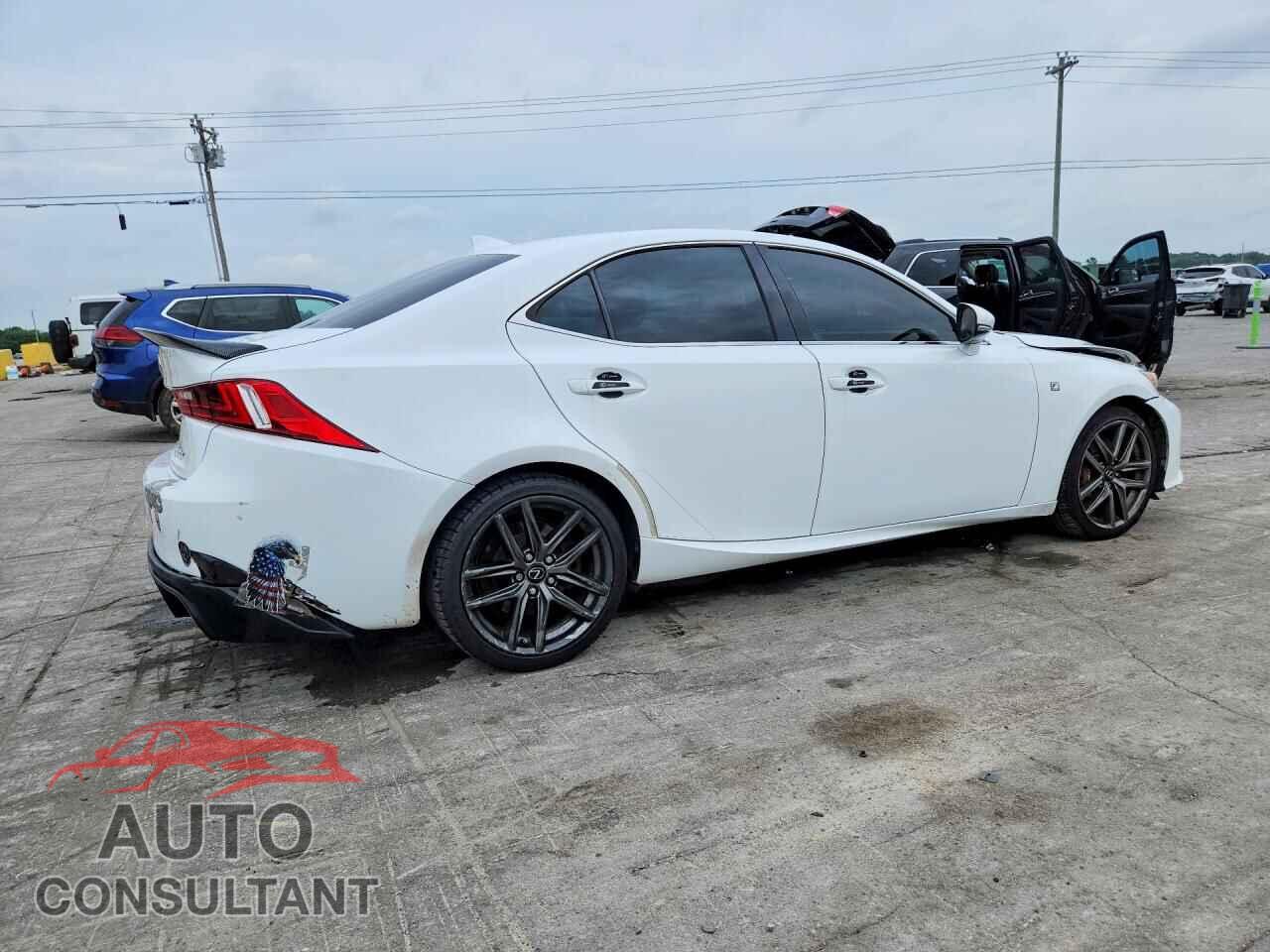 LEXUS IS 2014 - JTHBE1D21E5000271