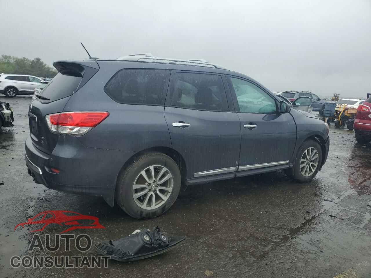 NISSAN PATHFINDER 2013 - 5N1AR2MM1DC609567
