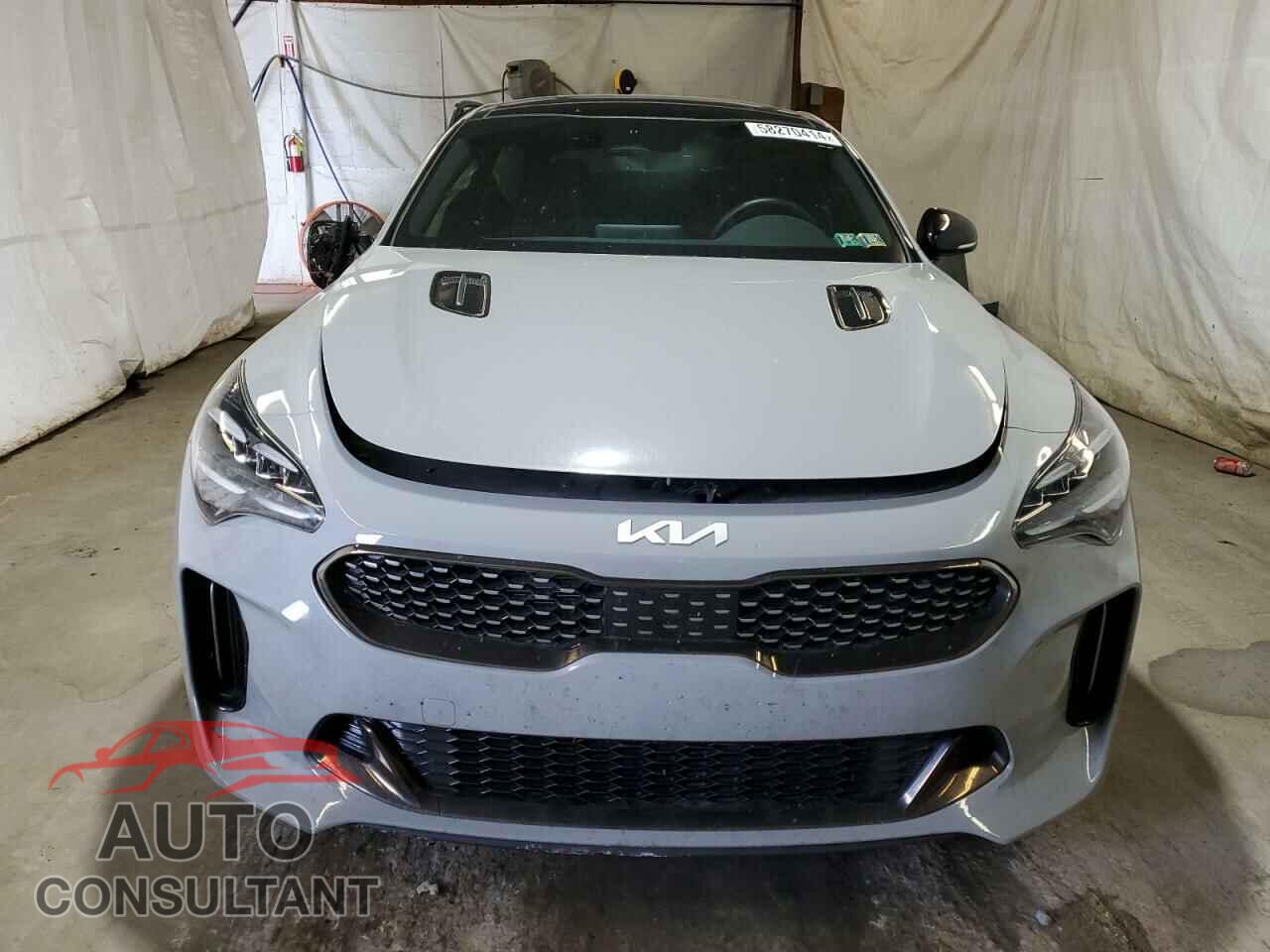 KIA STINGER 2023 - KNAE35LD4P6123152