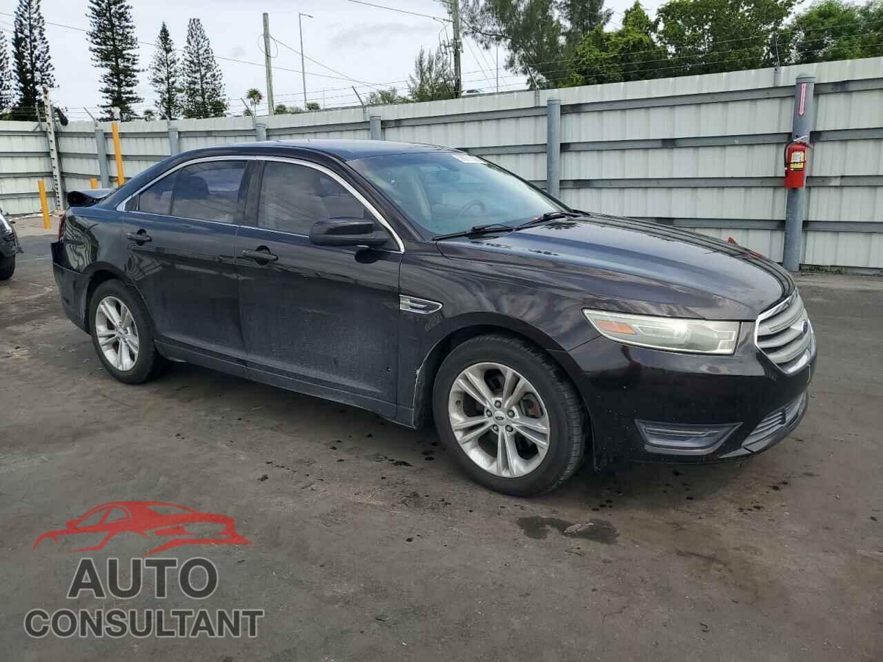 FORD TAURUS 2013 - 1FAHP2E86DG214499
