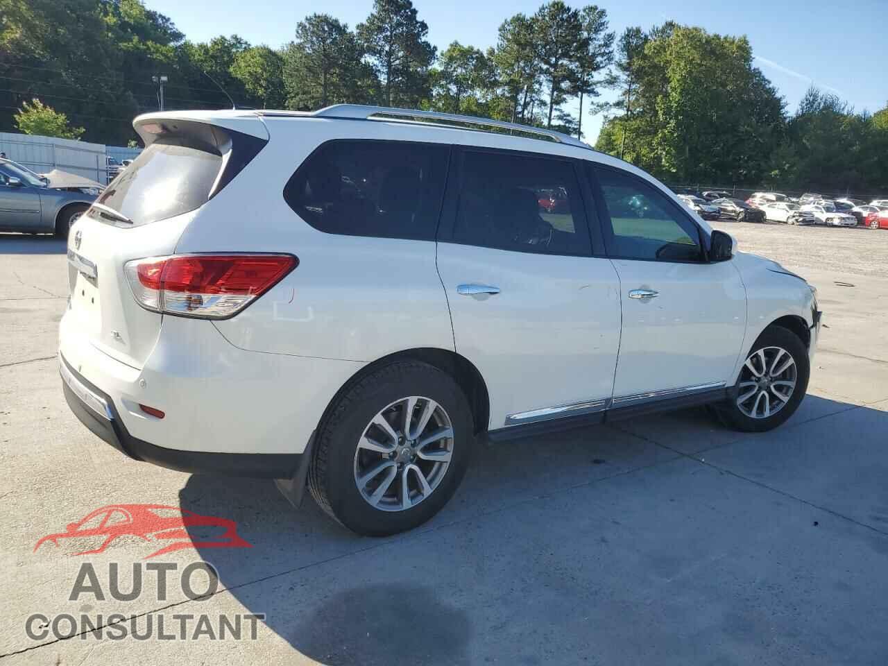NISSAN PATHFINDER 2015 - 5N1AR2MN9FC657359