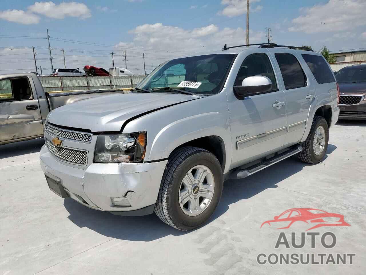CHEVROLET TAHOE 2012 - 1GNSKBE03CR201356