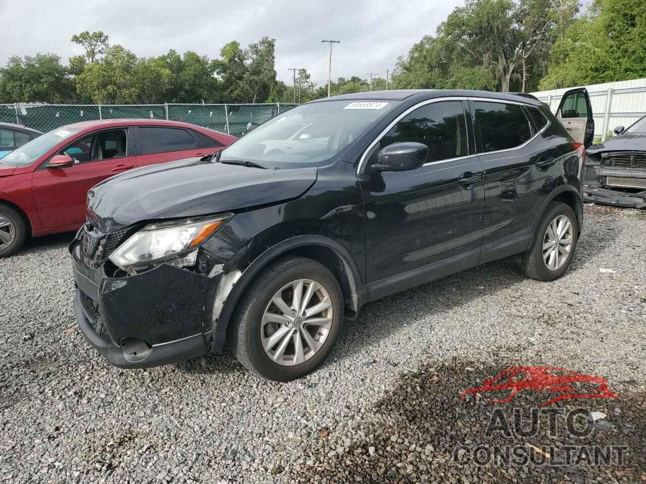 NISSAN ROGUE 2018 - JN1BJ1CP3JW163800