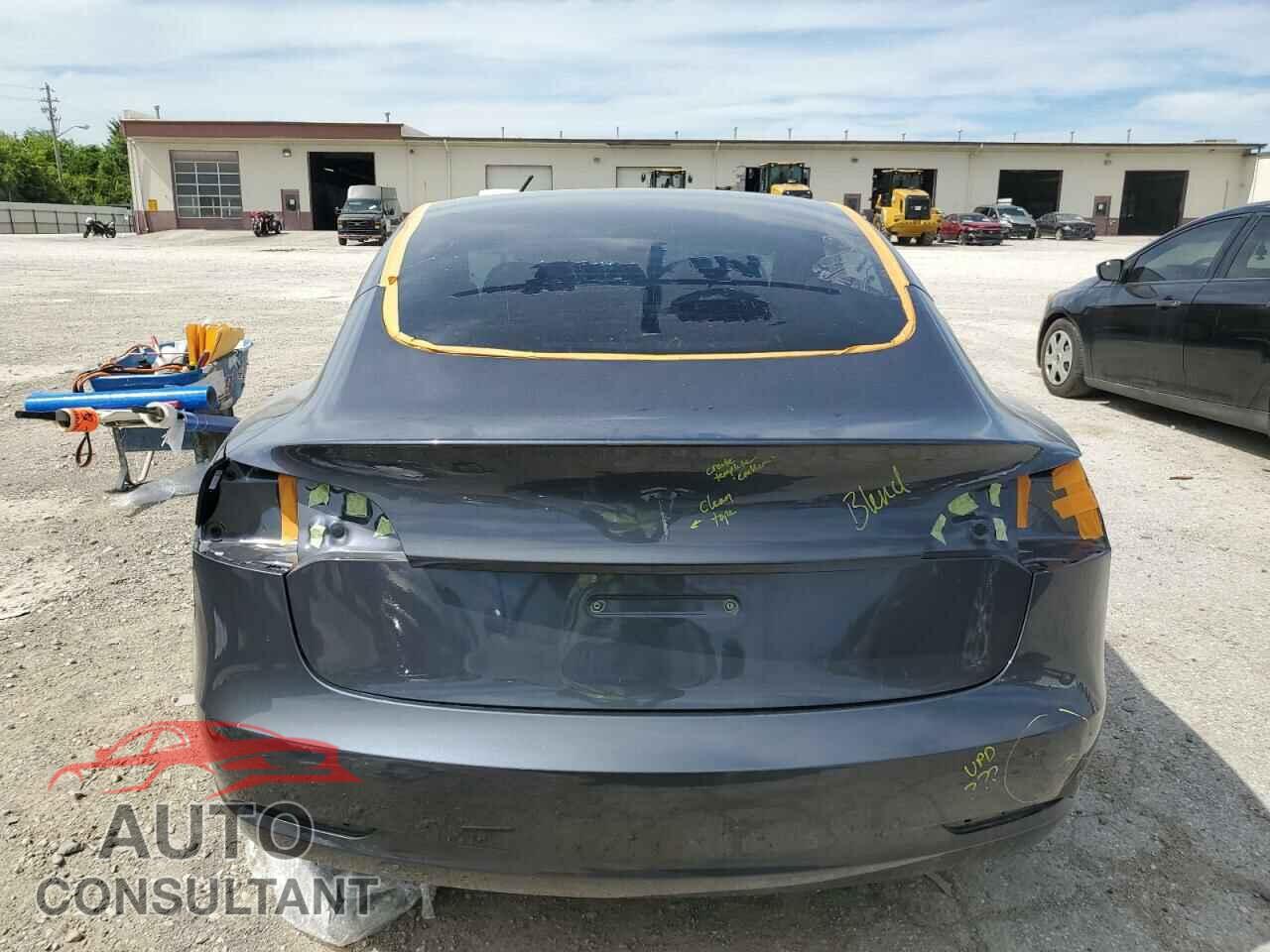 TESLA MODEL 3 2023 - 5YJ3E1EAXPF603023