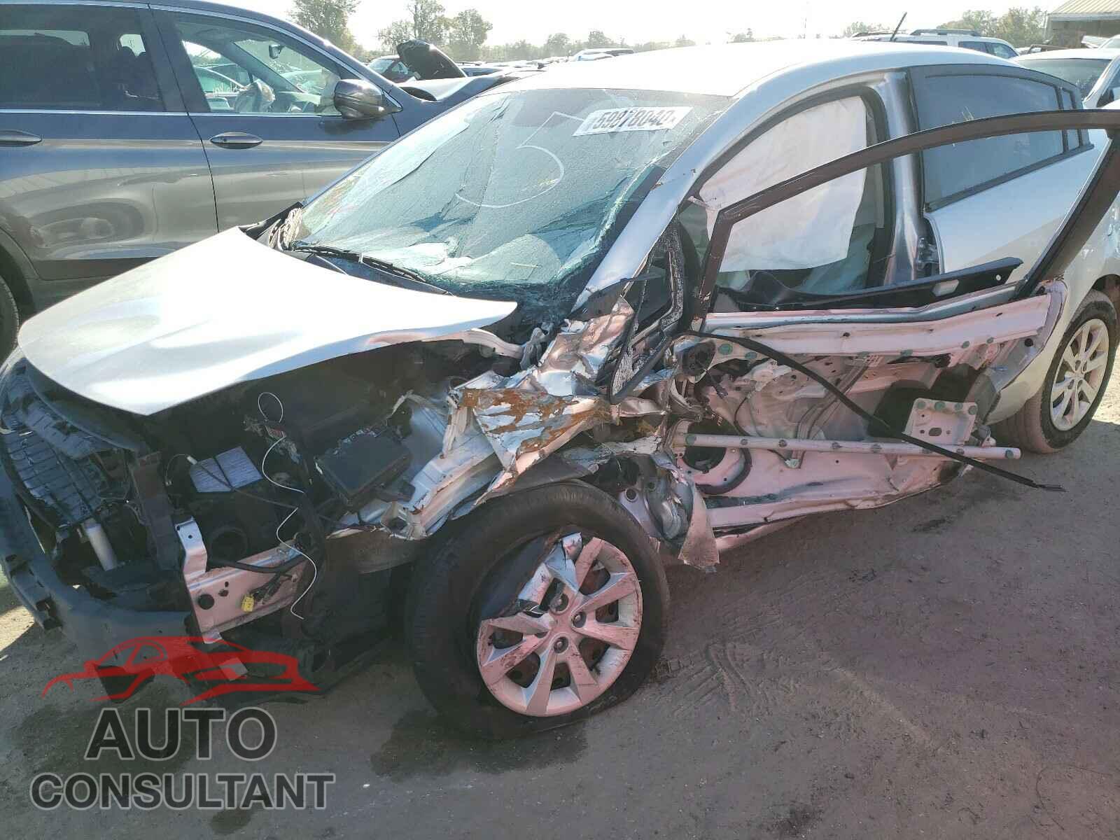 KIA RIO 2017 - KNADM4A32H6061071