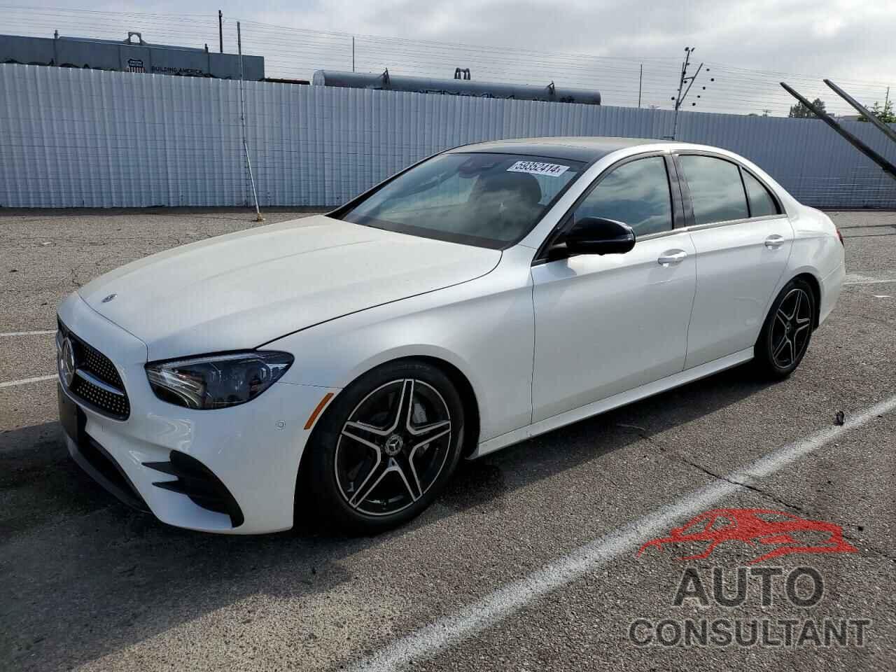 MERCEDES-BENZ E-CLASS 2023 - W1KZF5KB5PB133178
