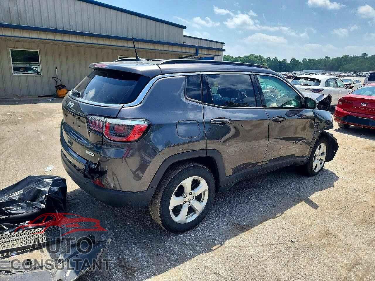 JEEP COMPASS 2019 - 3C4NJDBB7KT646134