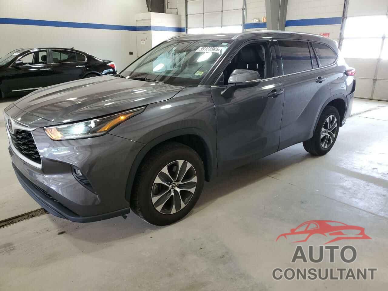 TOYOTA HIGHLANDER 2021 - 5TDGZRAH5MS525720