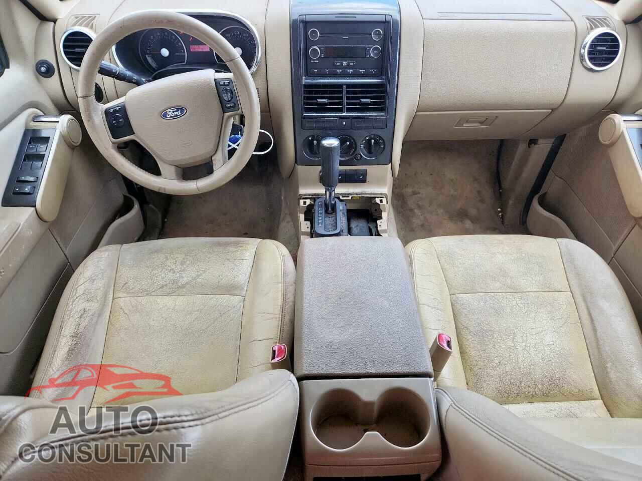 FORD EXPLORER 2010 - 1FMEU6DE4AUA03606