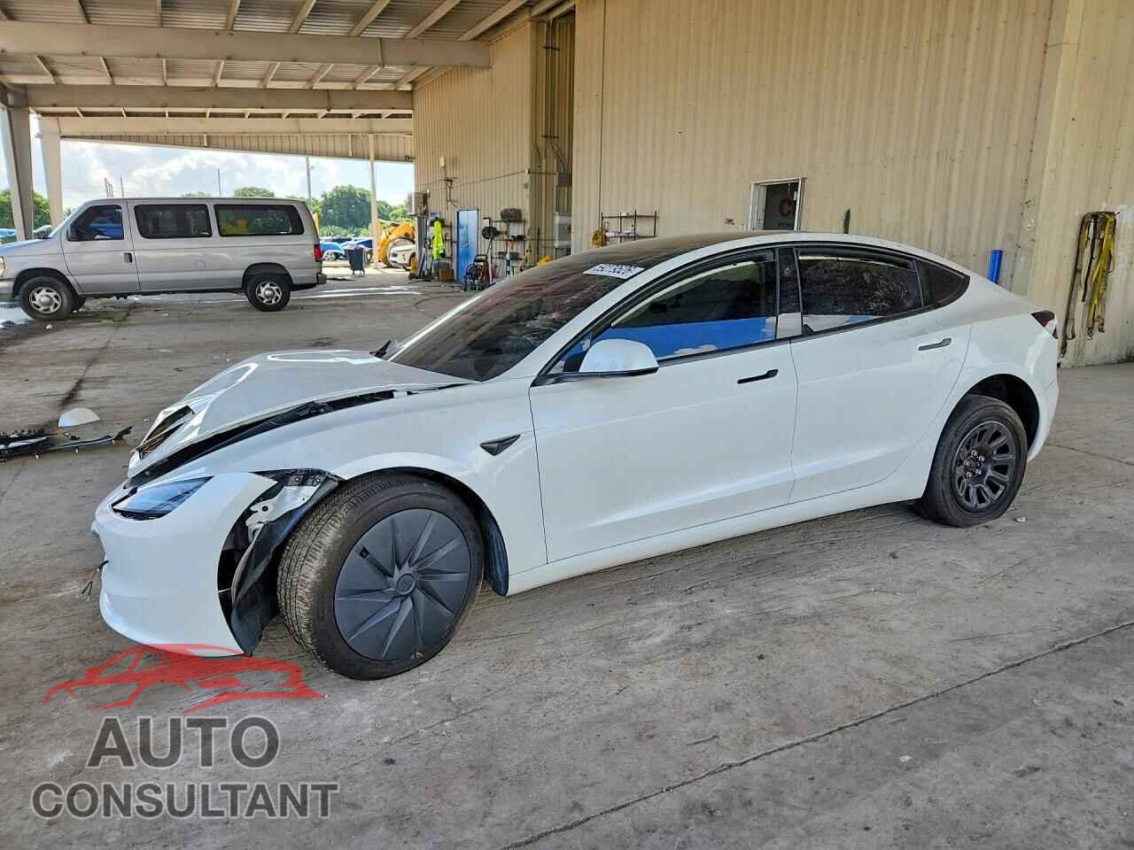 TESLA MODEL 3 2025 - 5YJ3E1EA2SF131859