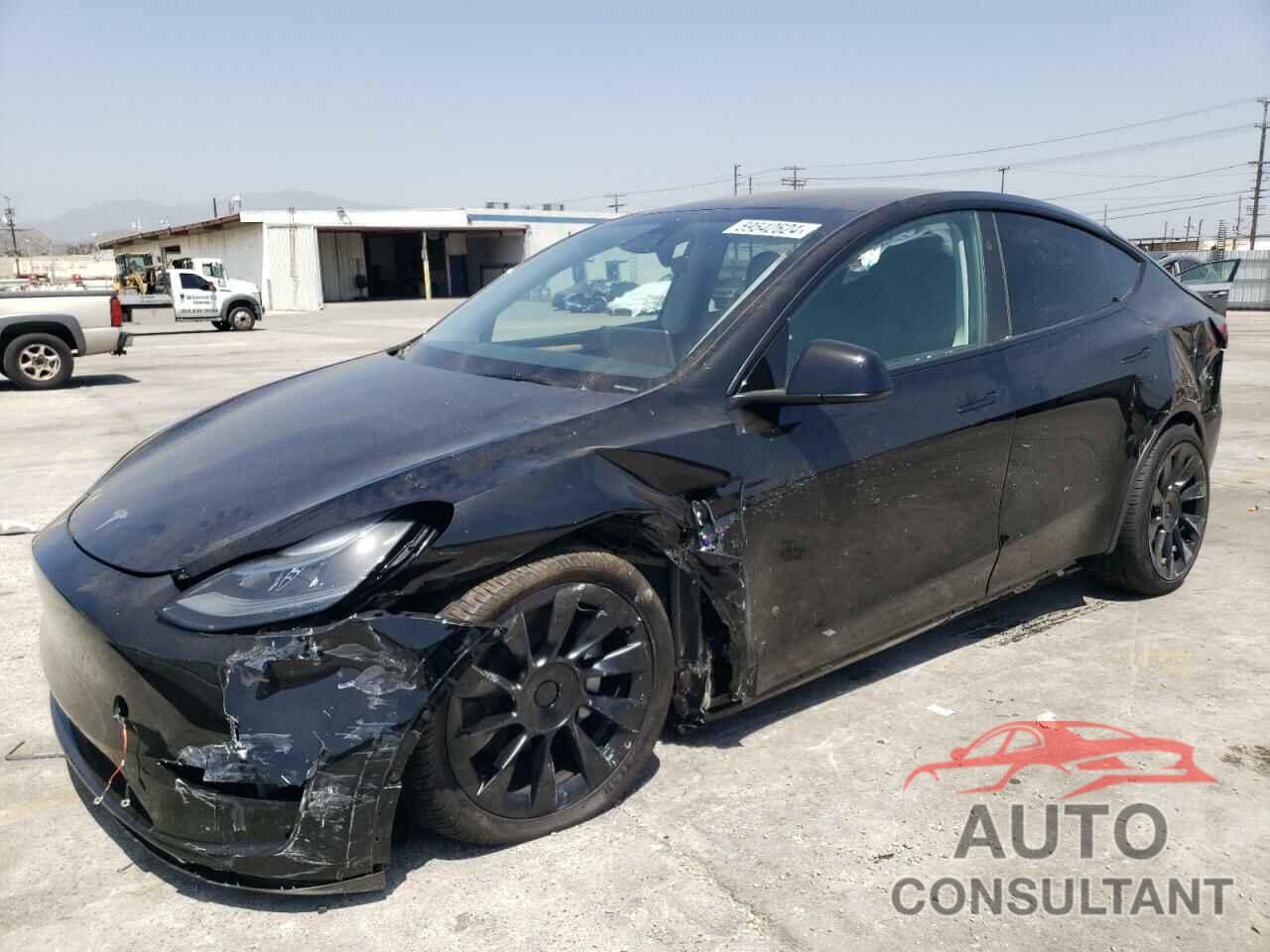 TESLA MODEL Y 2024 - 7SAYGDEE8RA229017