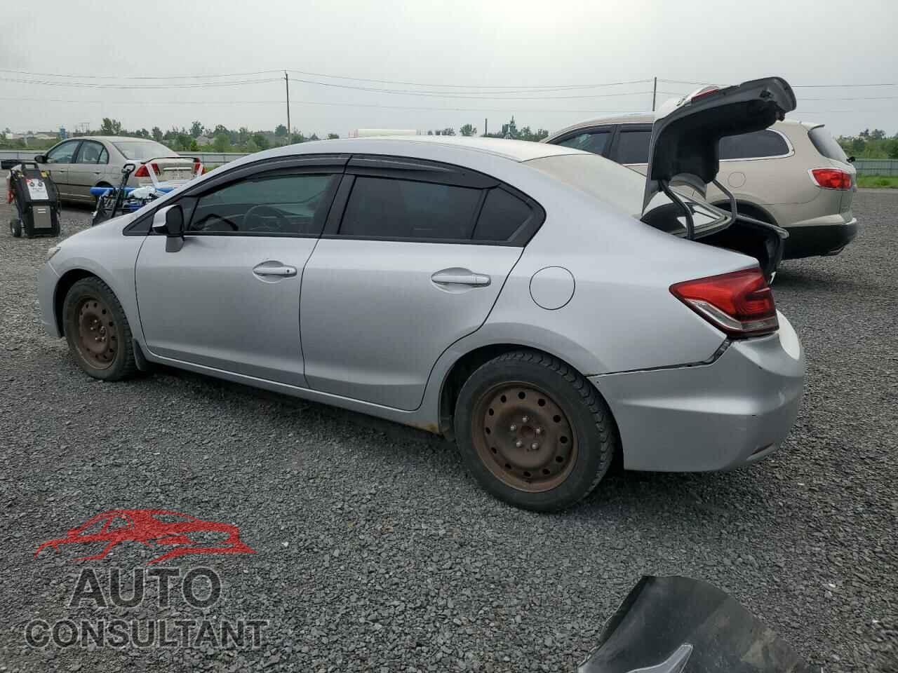 HONDA CIVIC 2013 - 2HGFB2F53DH017901