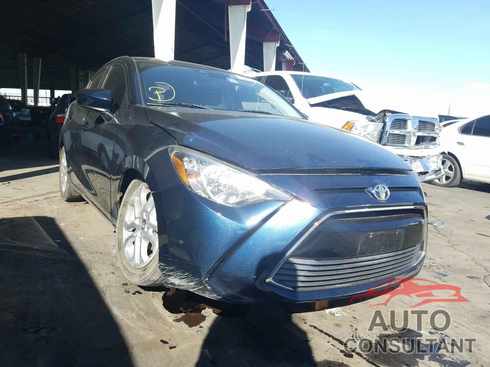 TOYOTA YARIS 2017 - 3MYDLBYV4HY174645