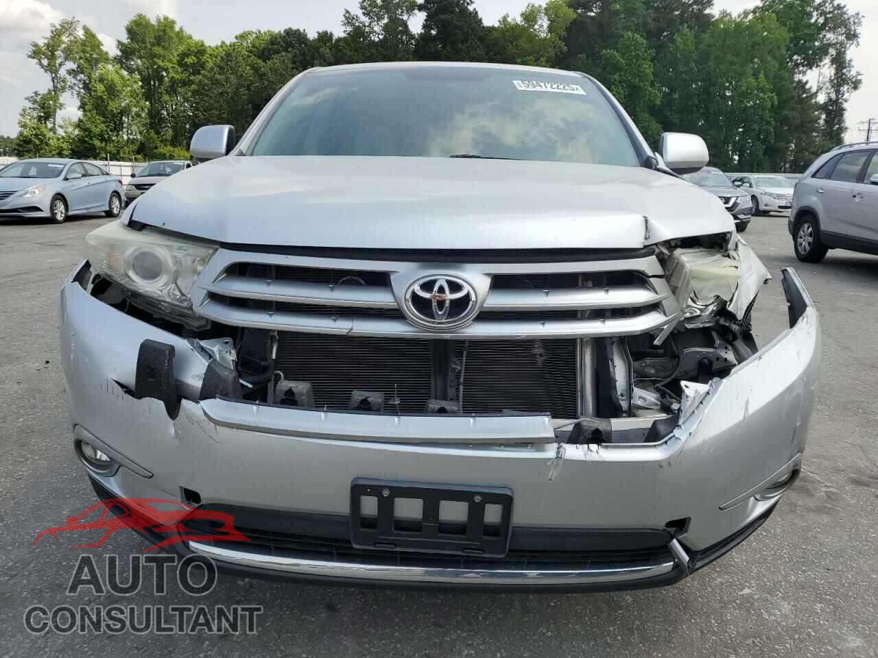 TOYOTA HIGHLANDER 2013 - 5TDZK3EH8DS106085