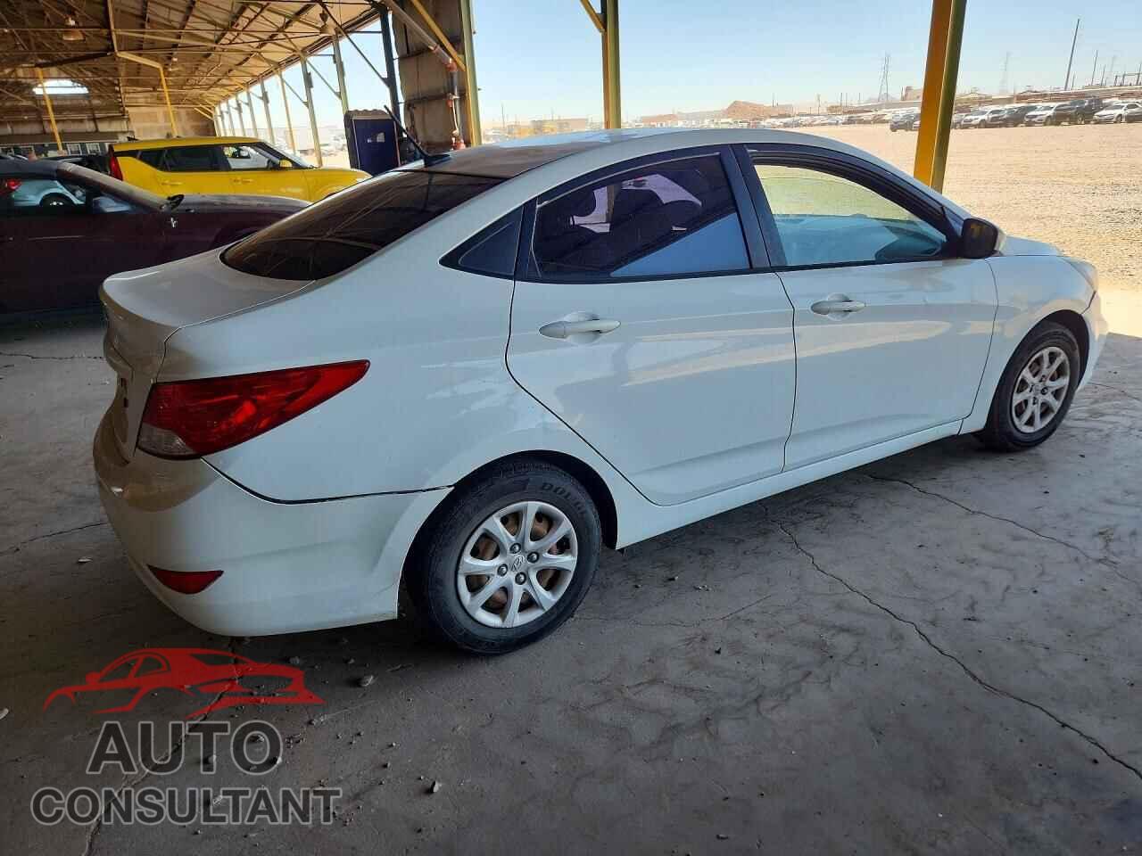 HYUNDAI ACCENT 2013 - KMHCT4AE8DU480823