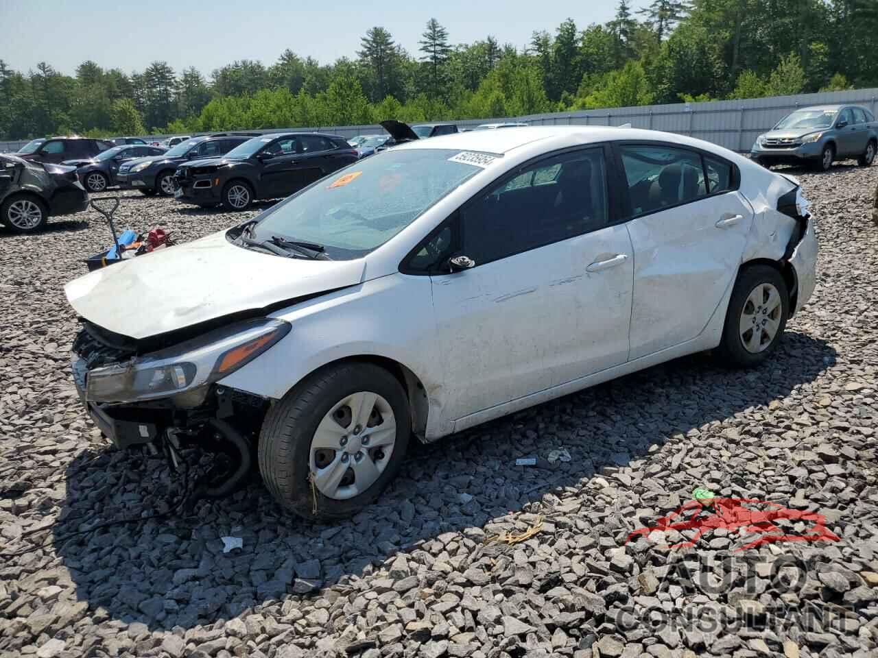 KIA FORTE 2018 - 3KPFL4A70JE178410