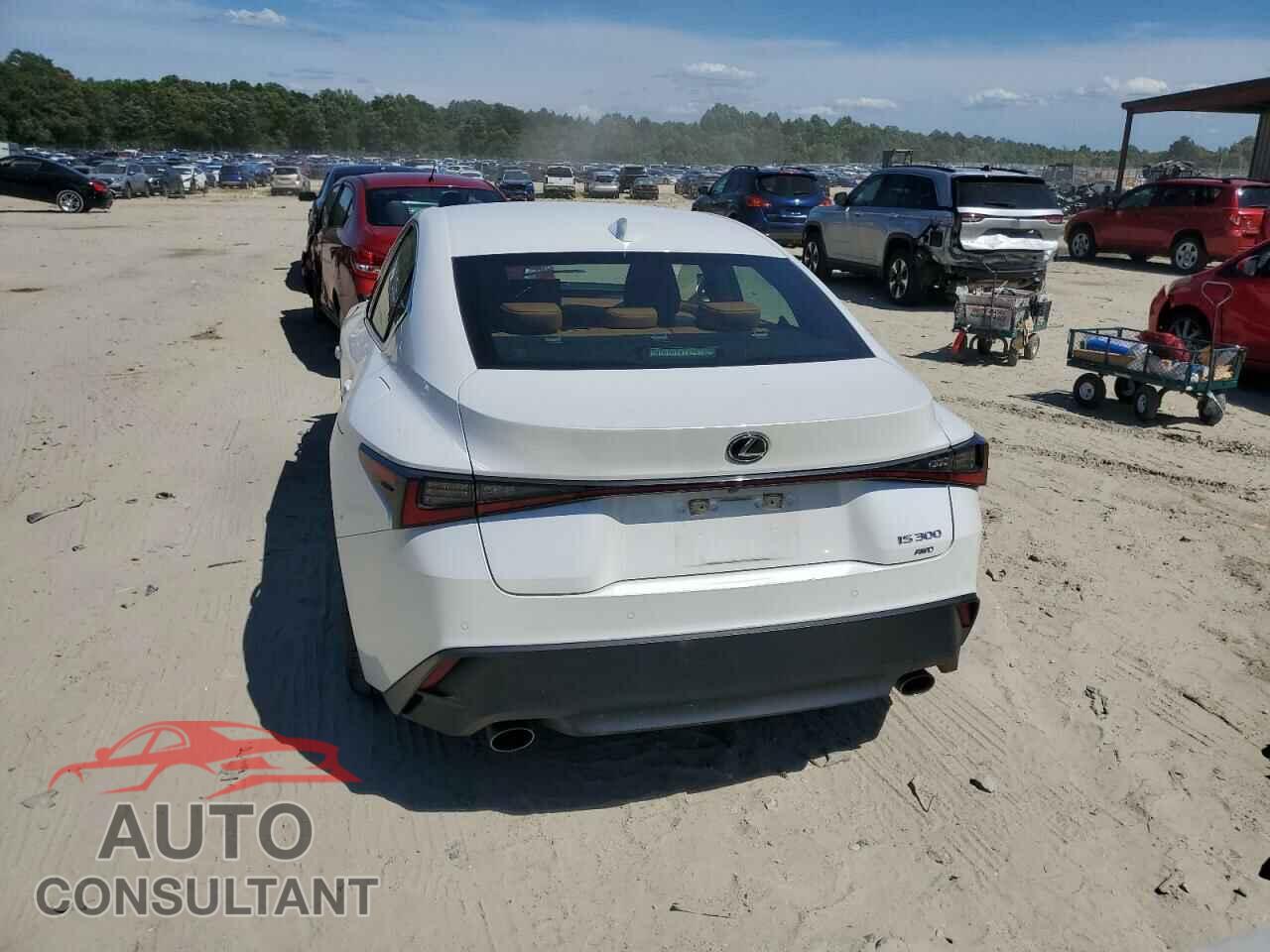 LEXUS IS 2021 - JTHC81F24M5043834
