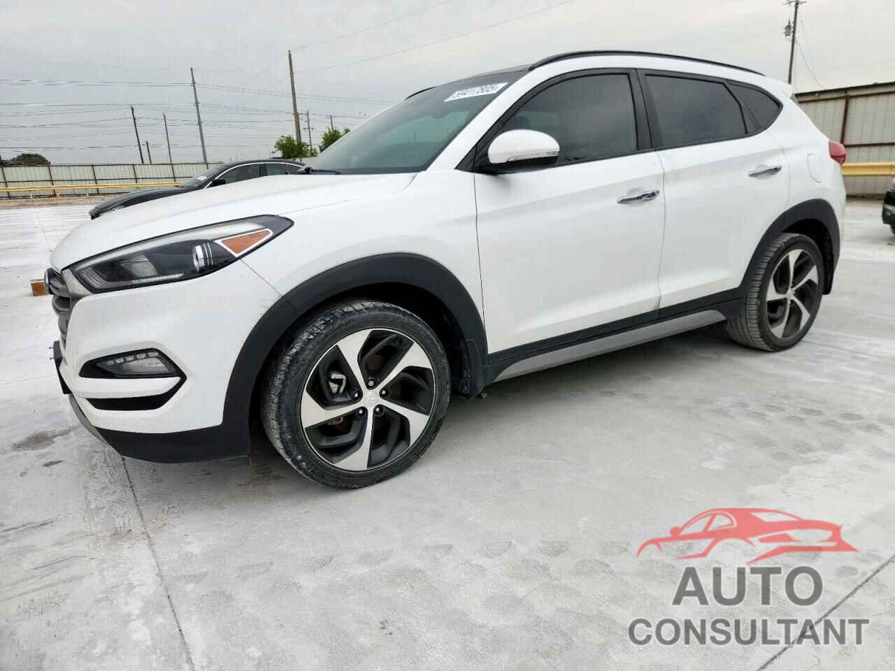 HYUNDAI TUCSON 2017 - KM8J3CA24HU373412