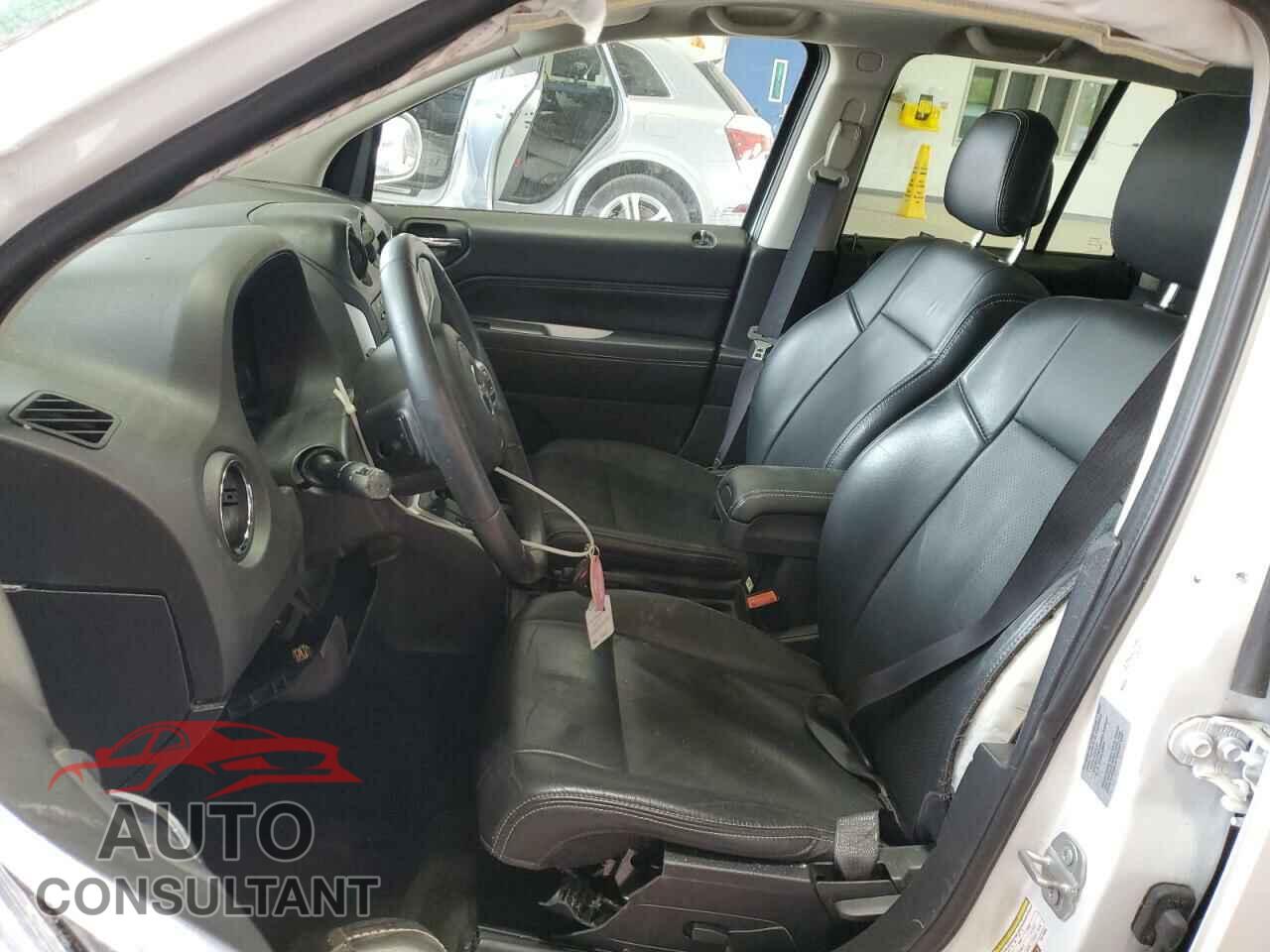 JEEP COMPASS 2017 - 1C4NJDEB3HD176209